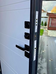 Сейф-дверь 3К ТЕРМО Марвин Эмалит арктик / Букле графит