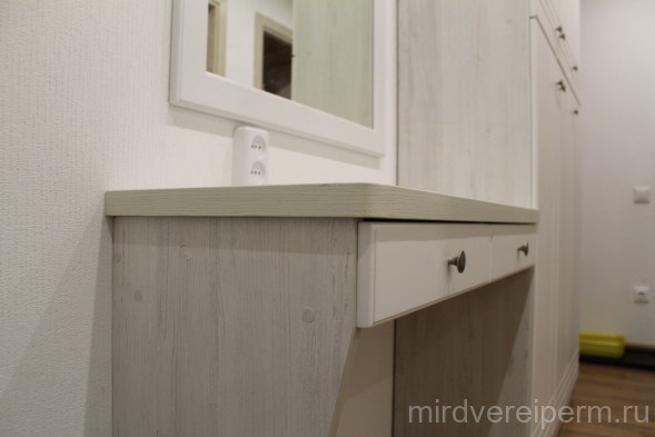 Прихожая № 2