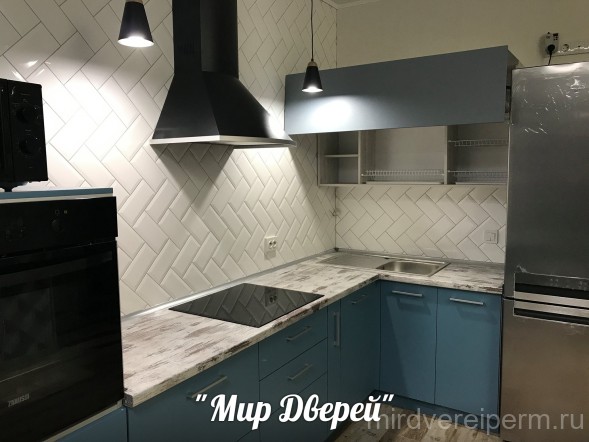 Кухонный гарнитур №1