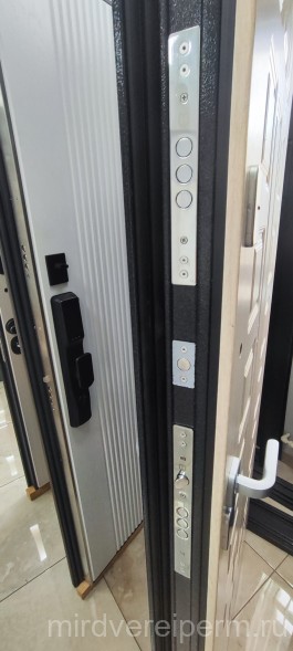 ТЕРМО 120 Букле темно-серый/МДФ Белый