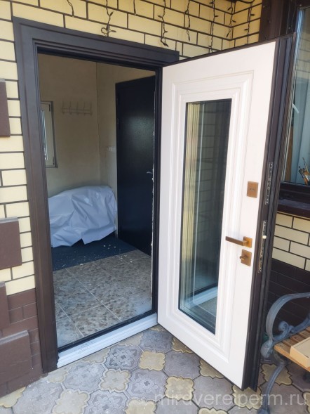 Страж 3К Милтон Норд / 3-х камерный стеклопакет с элеметом ковки Англия