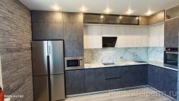 Кухня под заказ в сером цвете