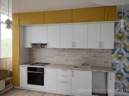 Кухня под заказ в желтом цвете