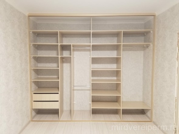 Шкаф-купе 