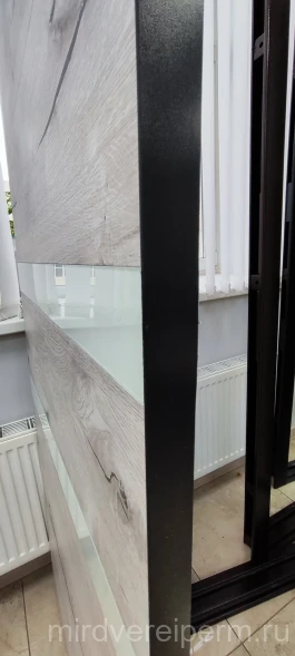 PALERMO 46 Черная кромка ABS