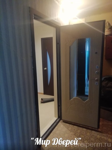 Ампир «Ольга» с зеркалом