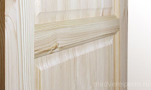 Двери из массива 